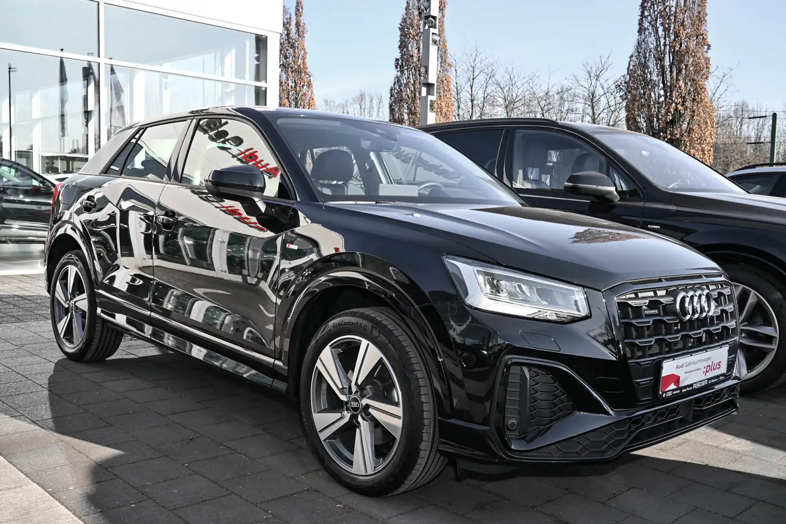 Audi Q2 40 TFSI qu. S line AUDI GW:plus Aktionswochen Schwarz - 2