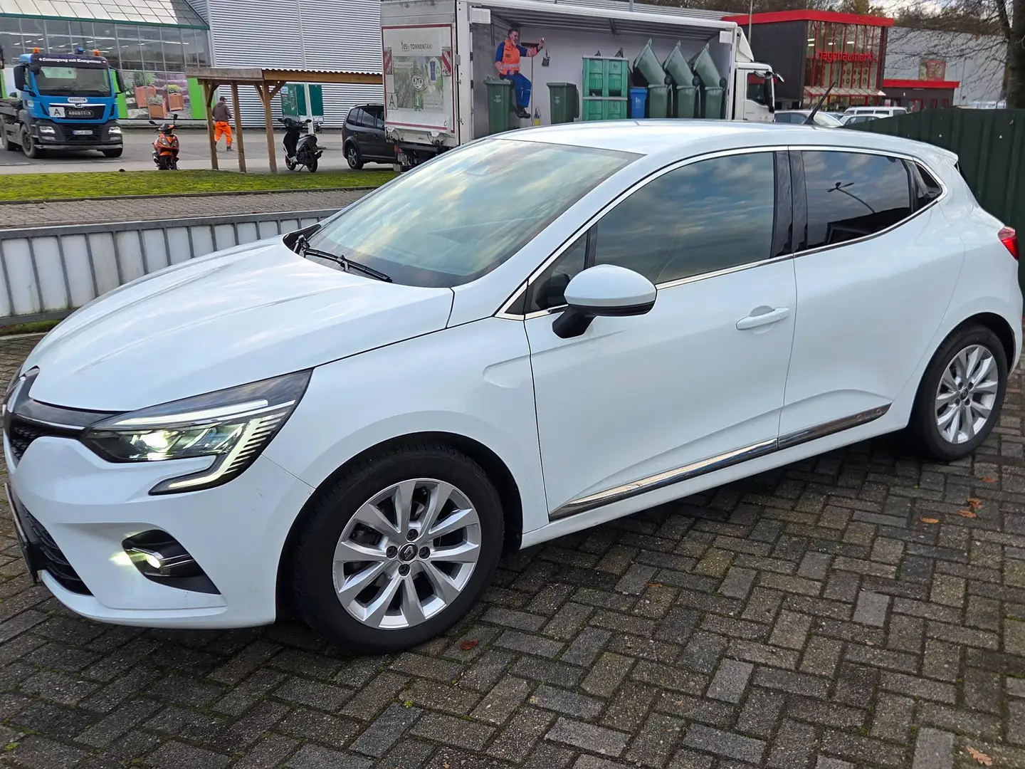 Renault Clio Intens Weiß - 1