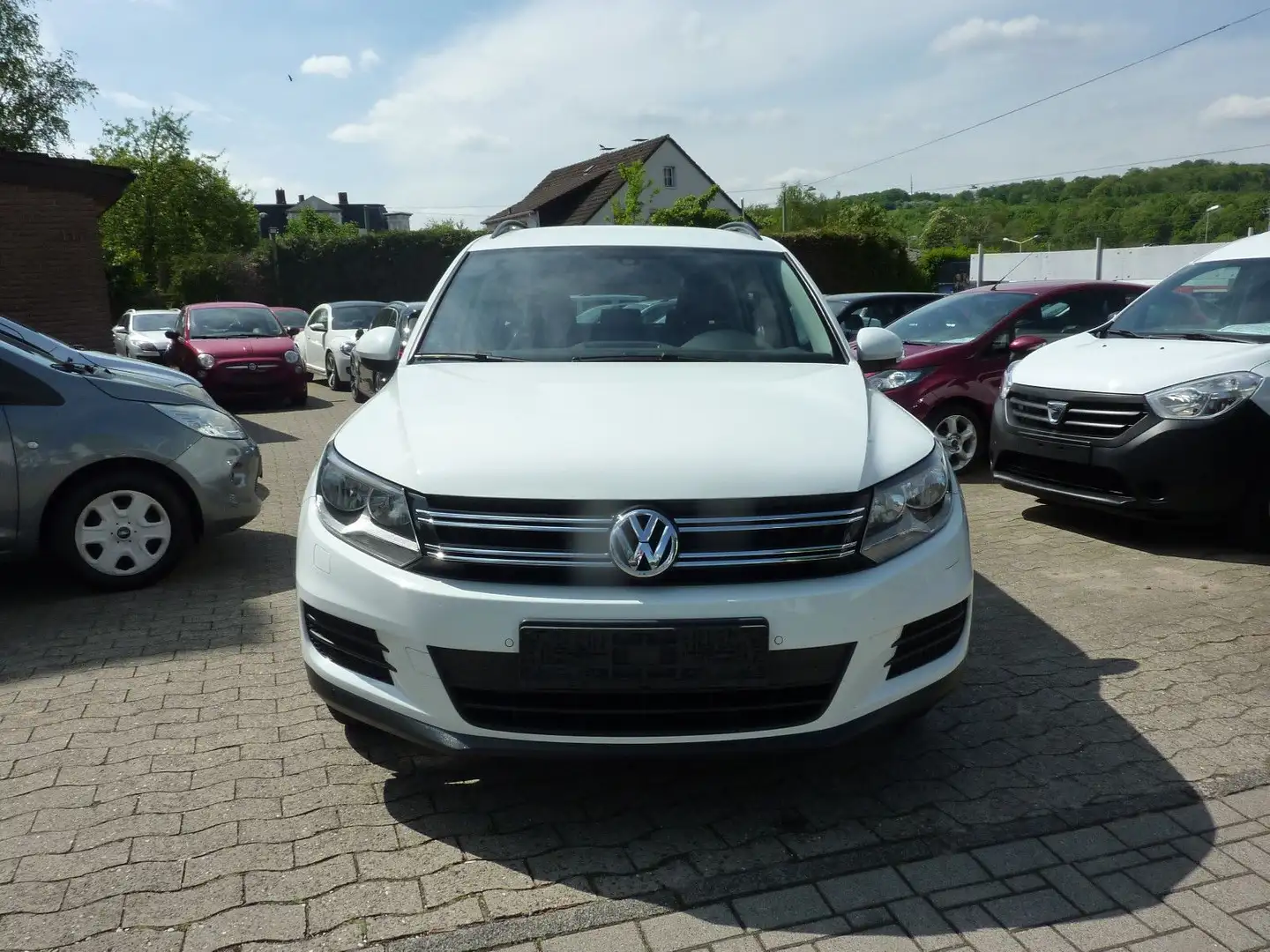 Volkswagen Tiguan Trend & Fun BMT Weiß - 2