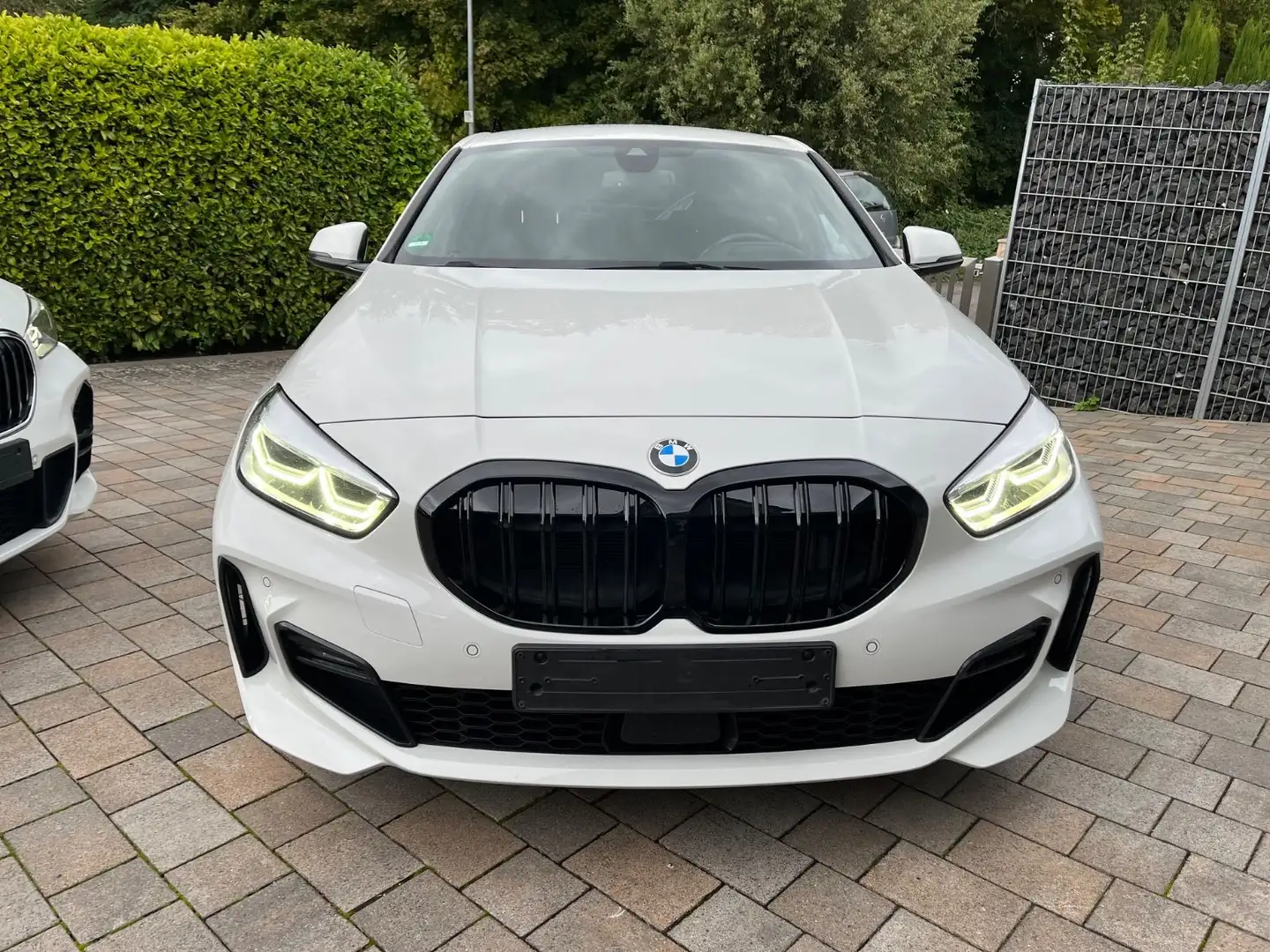 BMW 120 M Sport HUD LivePR A-LED DAB Komf 1.Hd Blanc - 2