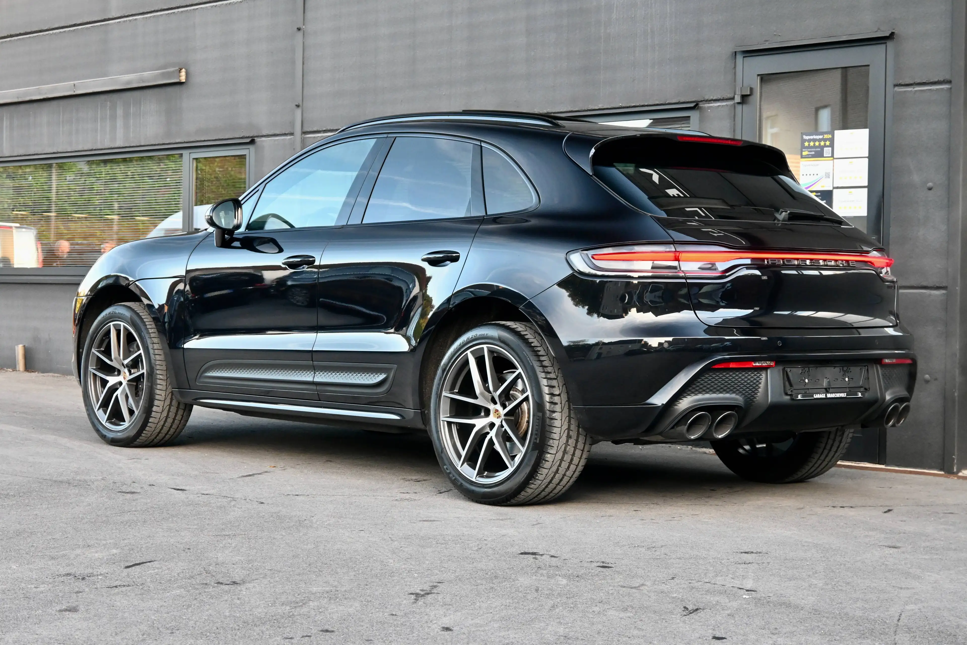 Porsche Macan 2.0i Facelift - Panodak - Chrono - LED - 20" - Leder - Camera — photo 13