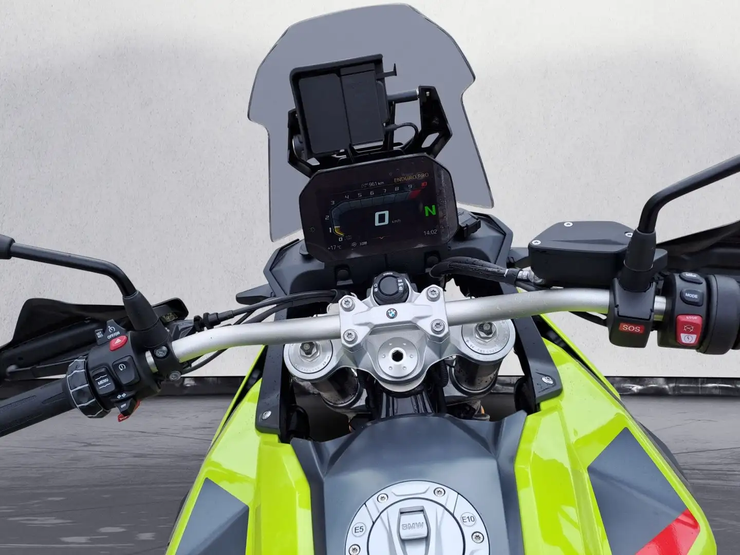 BMW F 900 GS Sárga - 2