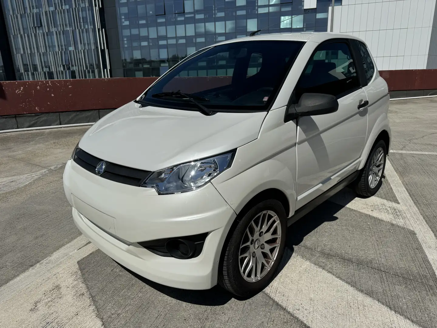 Aixam City Premium TAGLIANDATA! REVISIONATA! PELLE! Bianco - 1