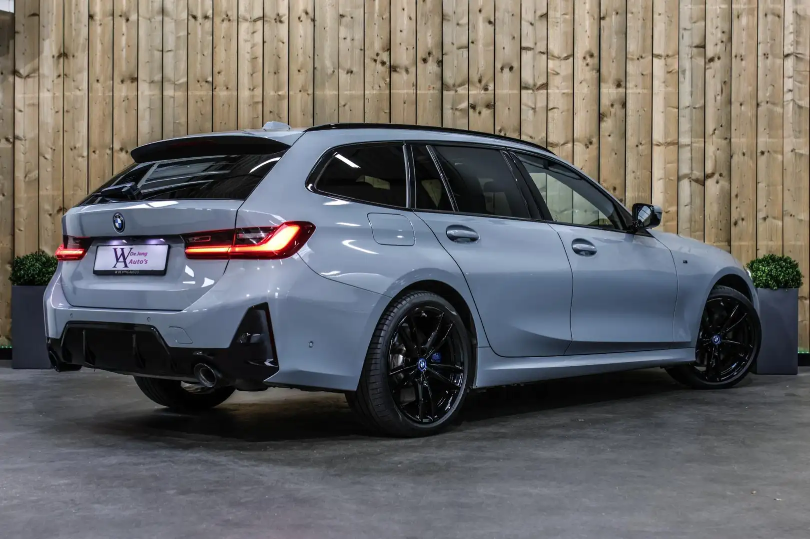 BMW 330 3-serie Touring 330e xDrive M-Sport Pro *Pano*M-St Gris - 2
