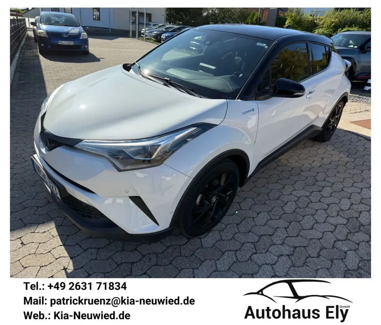 Toyota C-HR Hybrid Style Selection - 2