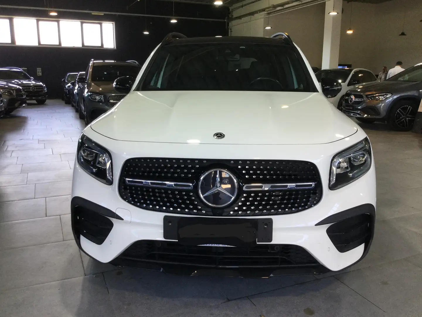 Mercedes-Benz GLB 200 GLB 200 d Premium 4matic auto Bianco - 2