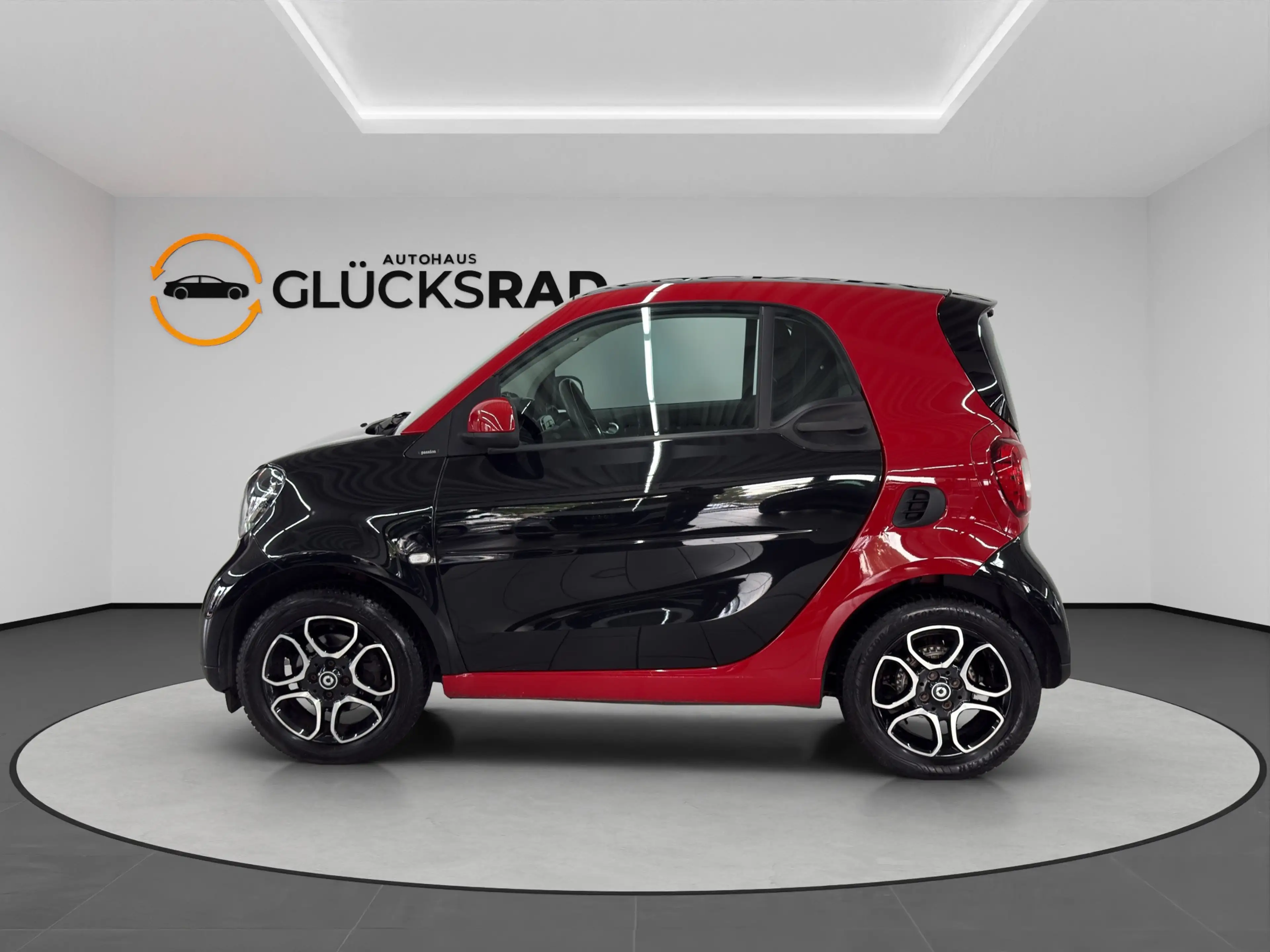 smart forTwo Passion Automatik Pano Sitzheizung 52 kW — photo 3