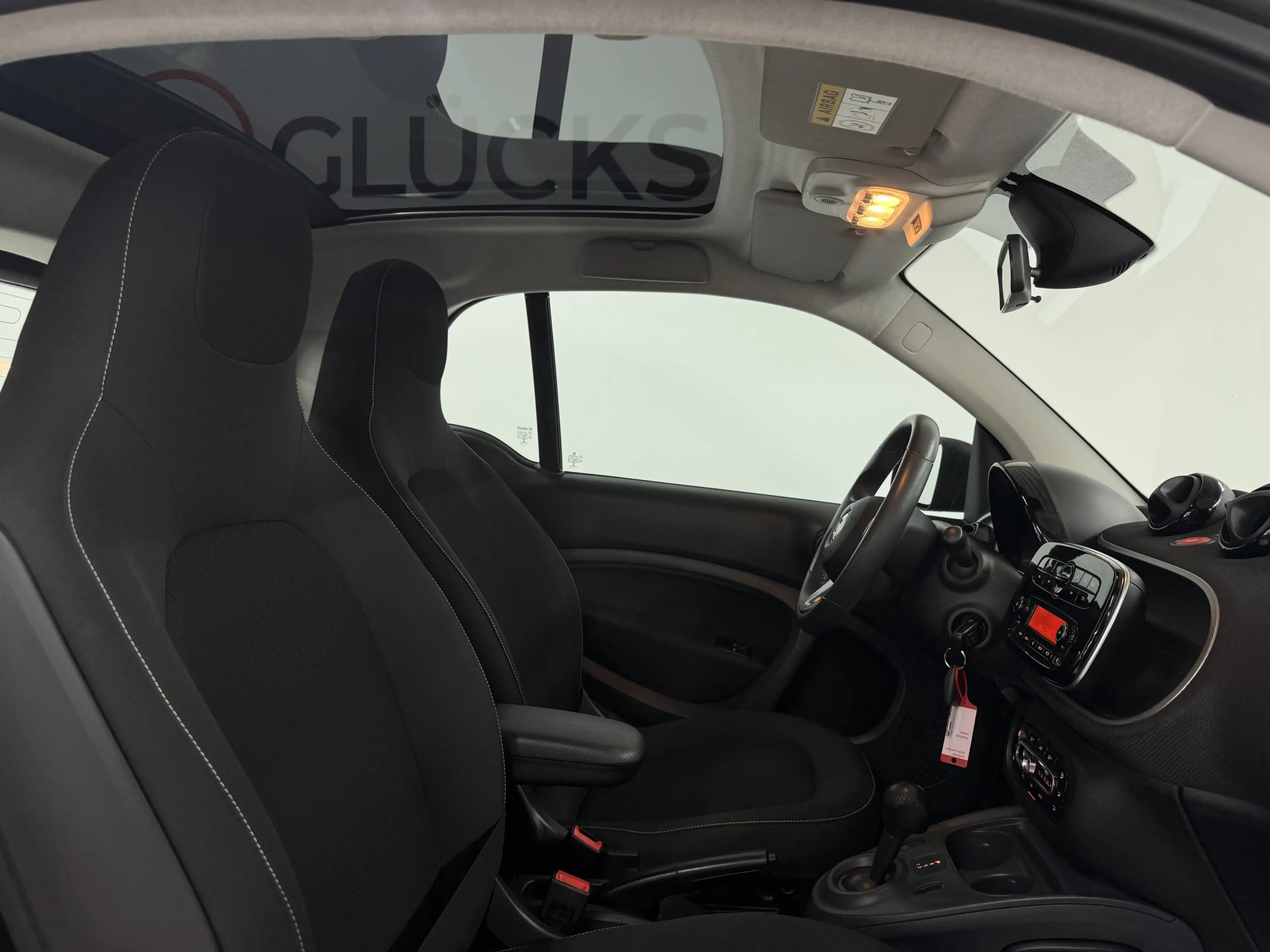 smart forTwo Passion Automatik Pano Sitzheizung 52 kW — photo 15