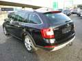 Skoda Octavia Scout 4x4 Schwarz - thumbnail 4