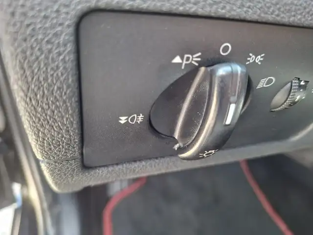 Ford Mondeo view 14