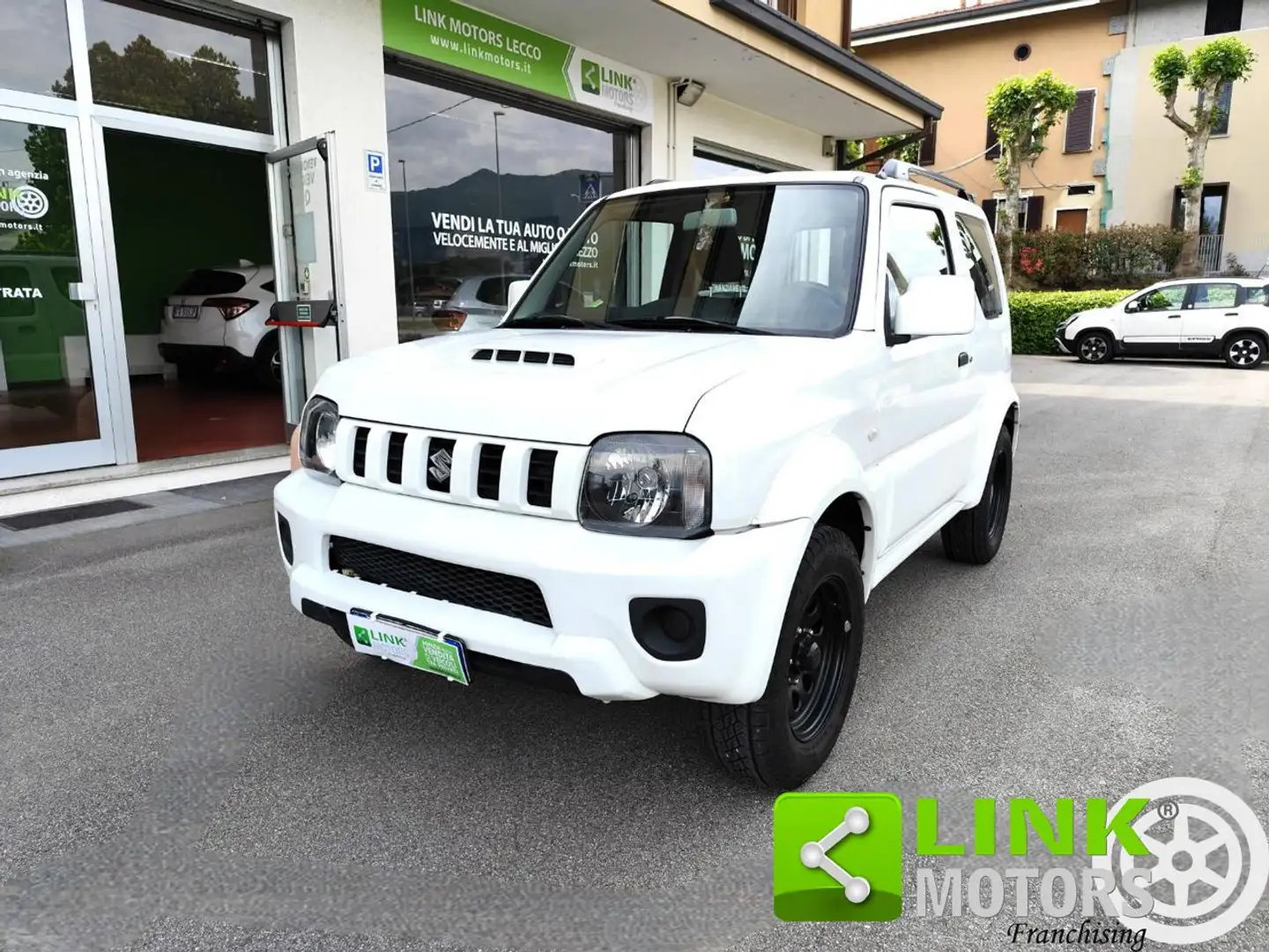 Suzuki Jimny 1.3 4WD Evolution NEOPATENTATI GARANZIA INCLUSA Bianco - 1