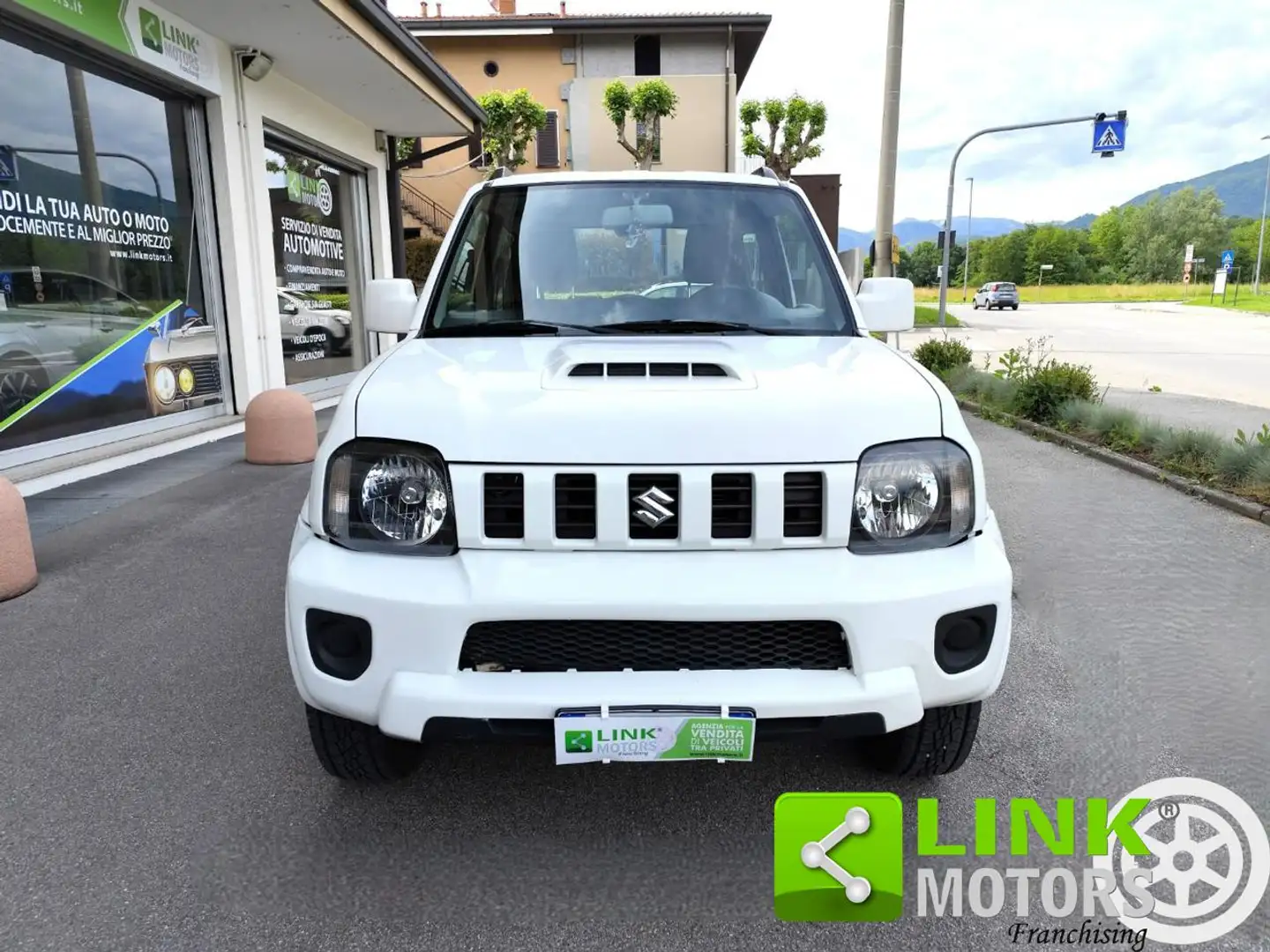 Suzuki Jimny 1.3 4WD Evolution NEOPATENTATI GARANZIA INCLUSA Bianco - 2