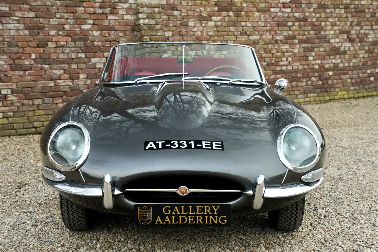 Jaguar E-Type "Outside Bonnet Lock" OTS Series I Highly sought-a, foto 5