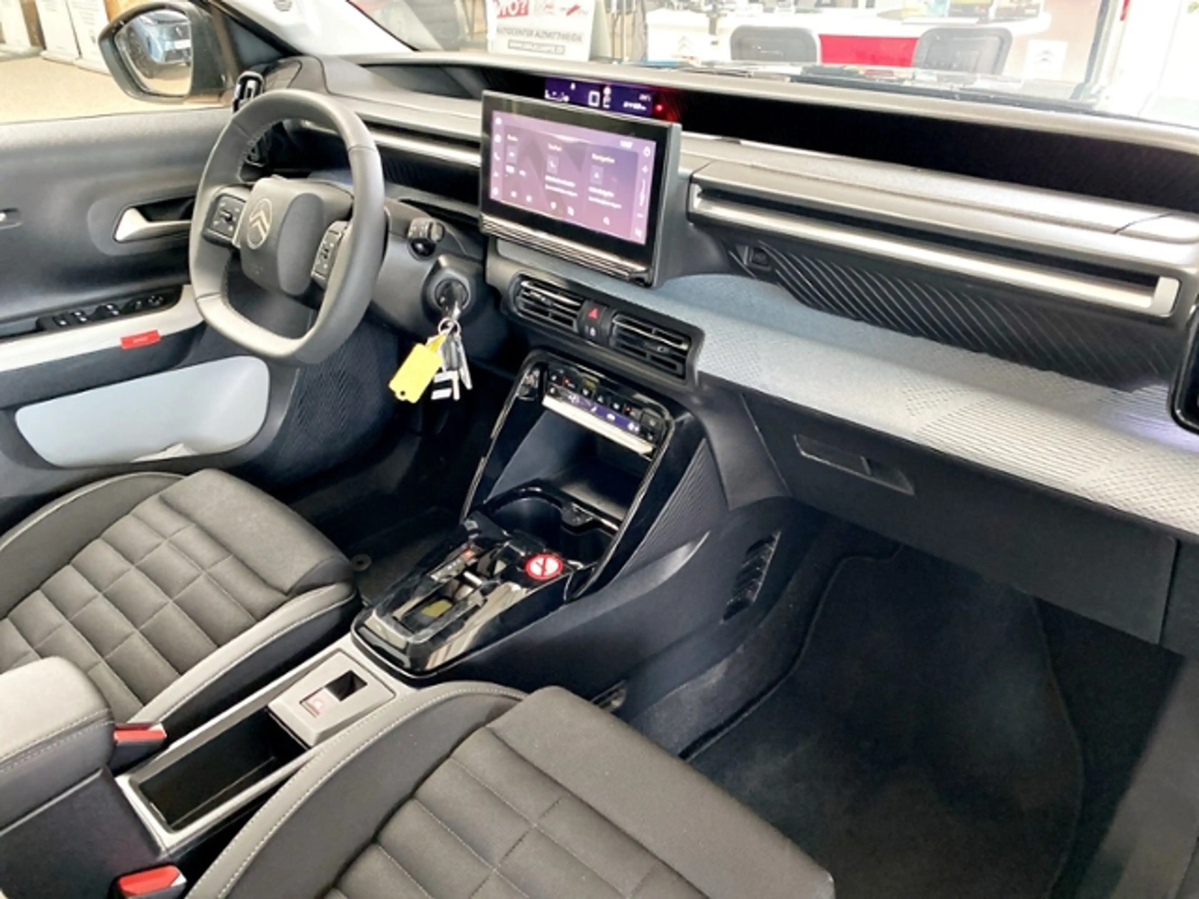 Citroen C3 Aircross Hybrid 145 MAX — photo 14
