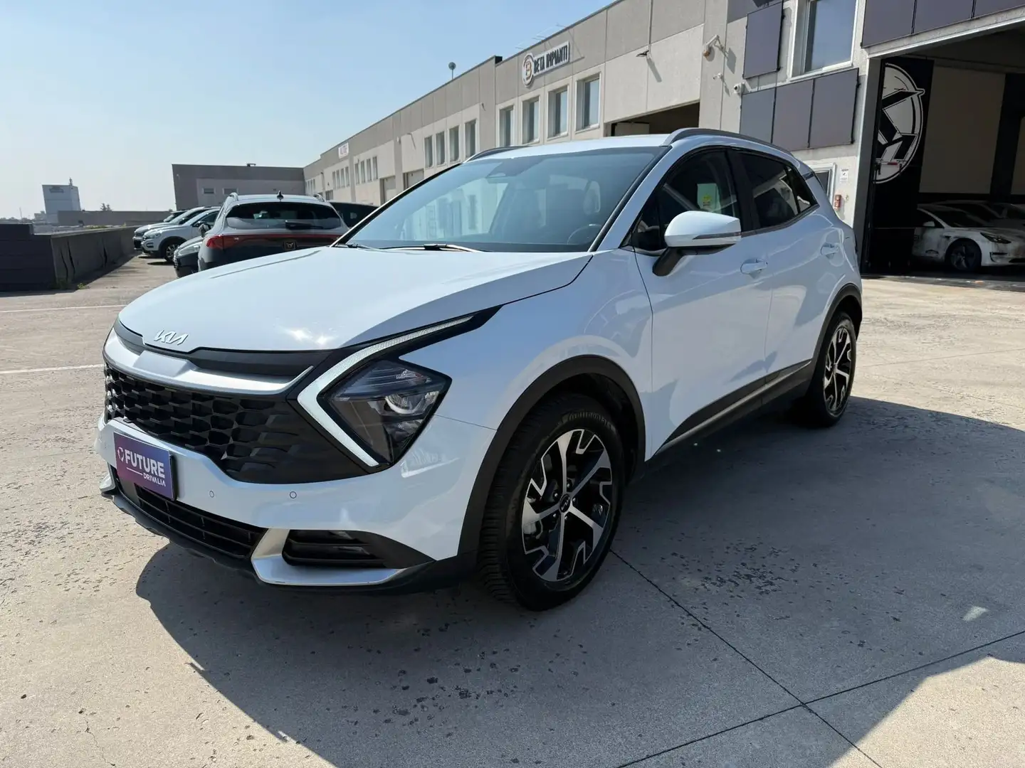 Kia Sportage 1.6 TGDi HEV AT Style PROMO SENZA PENSIERI CON VFG Bianco - 1