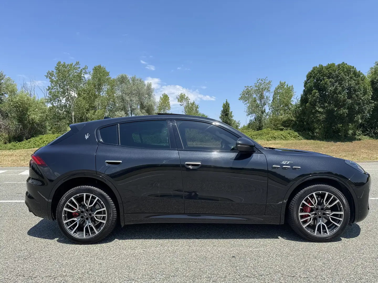 Maserati Grecale 2.0 mhev GT 300cv IVA ESPOSTA - TETTO - NUOVA !!!! - 2