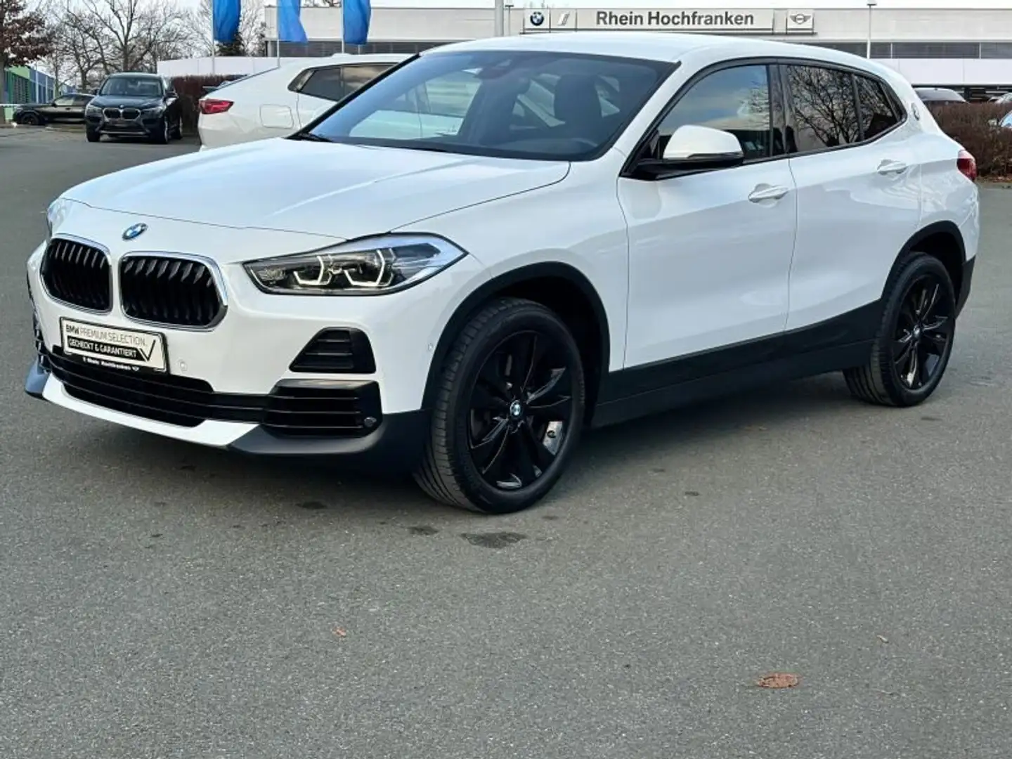 BMW X2 sDrive20i Advantage LED NAVI HiFi LORDOSE Weiß - 2