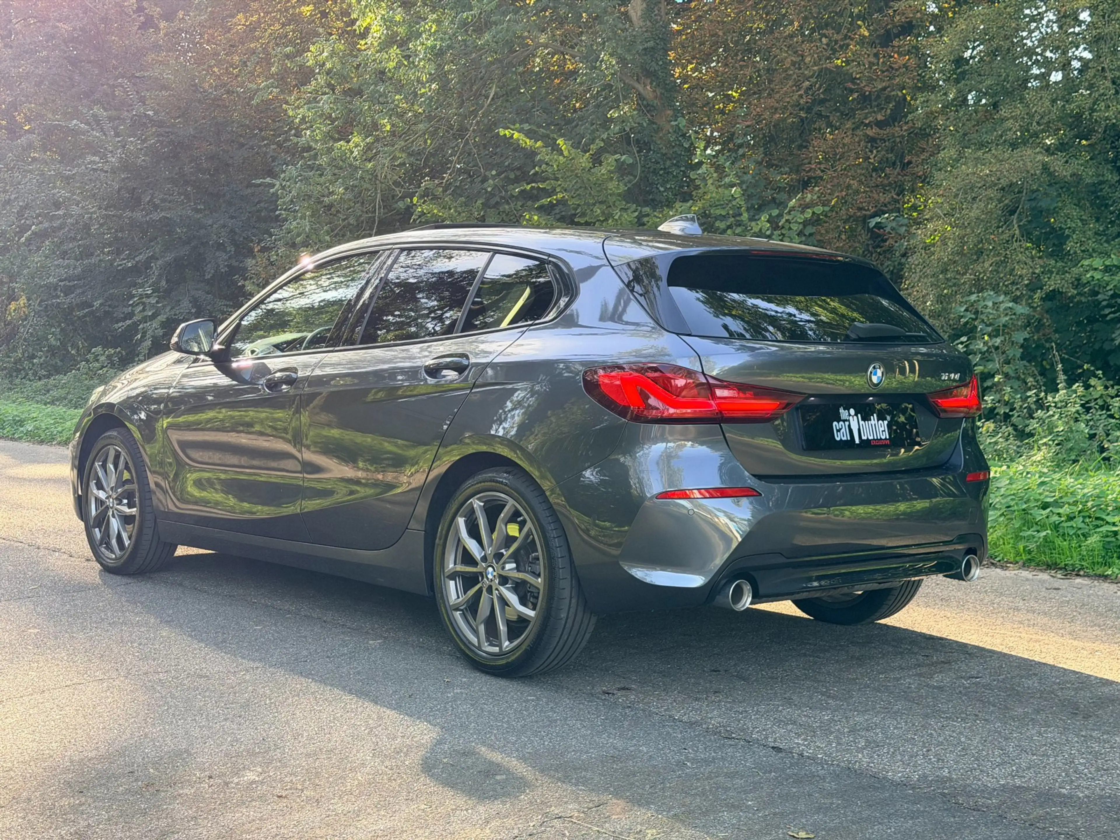 BMW 120 120i High Executive| Pano | Head-Up |Keyless|Trekh — photo 4