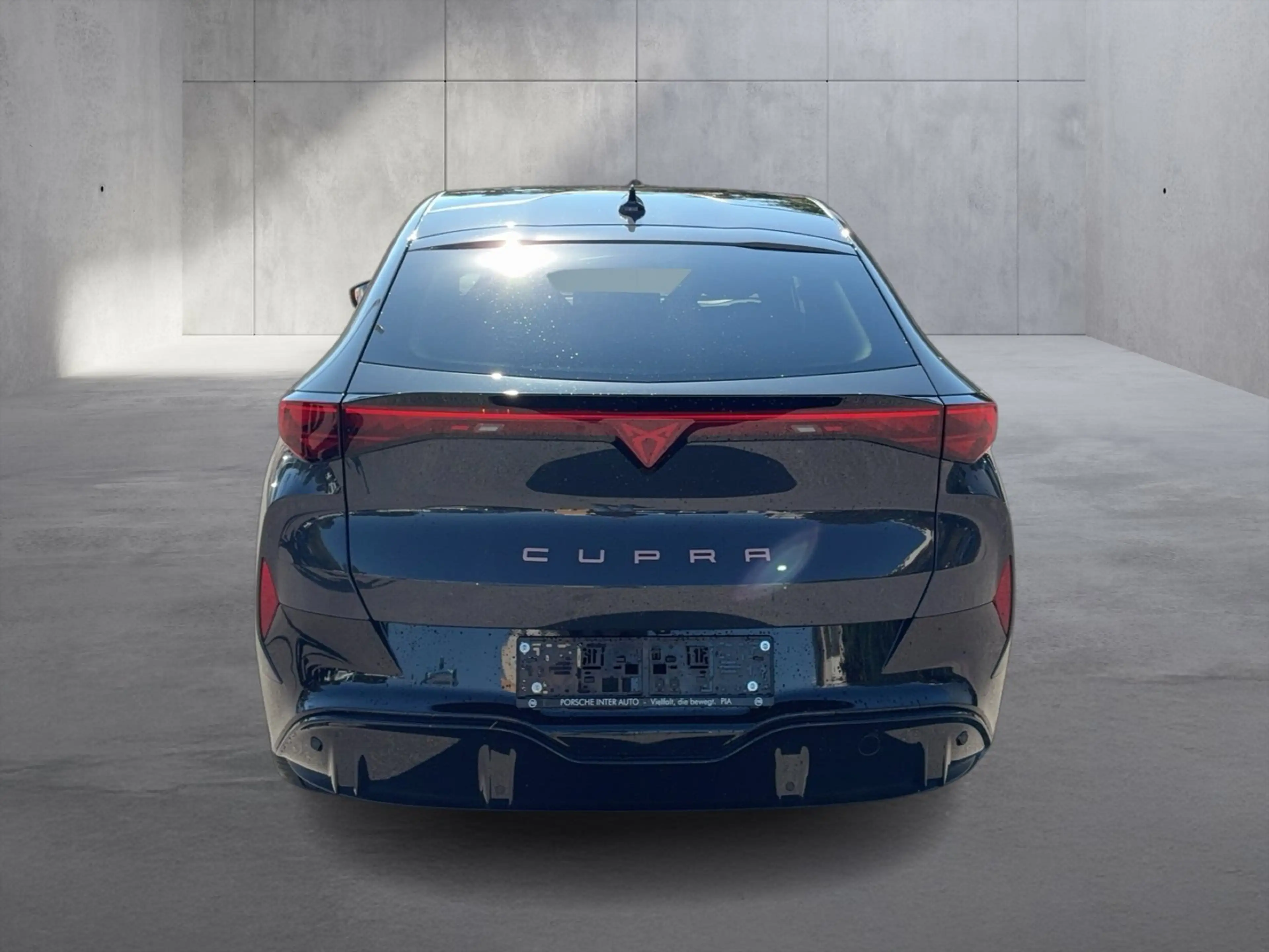 CUPRA Tavascan Extreme 210kW/286PS — photo 4