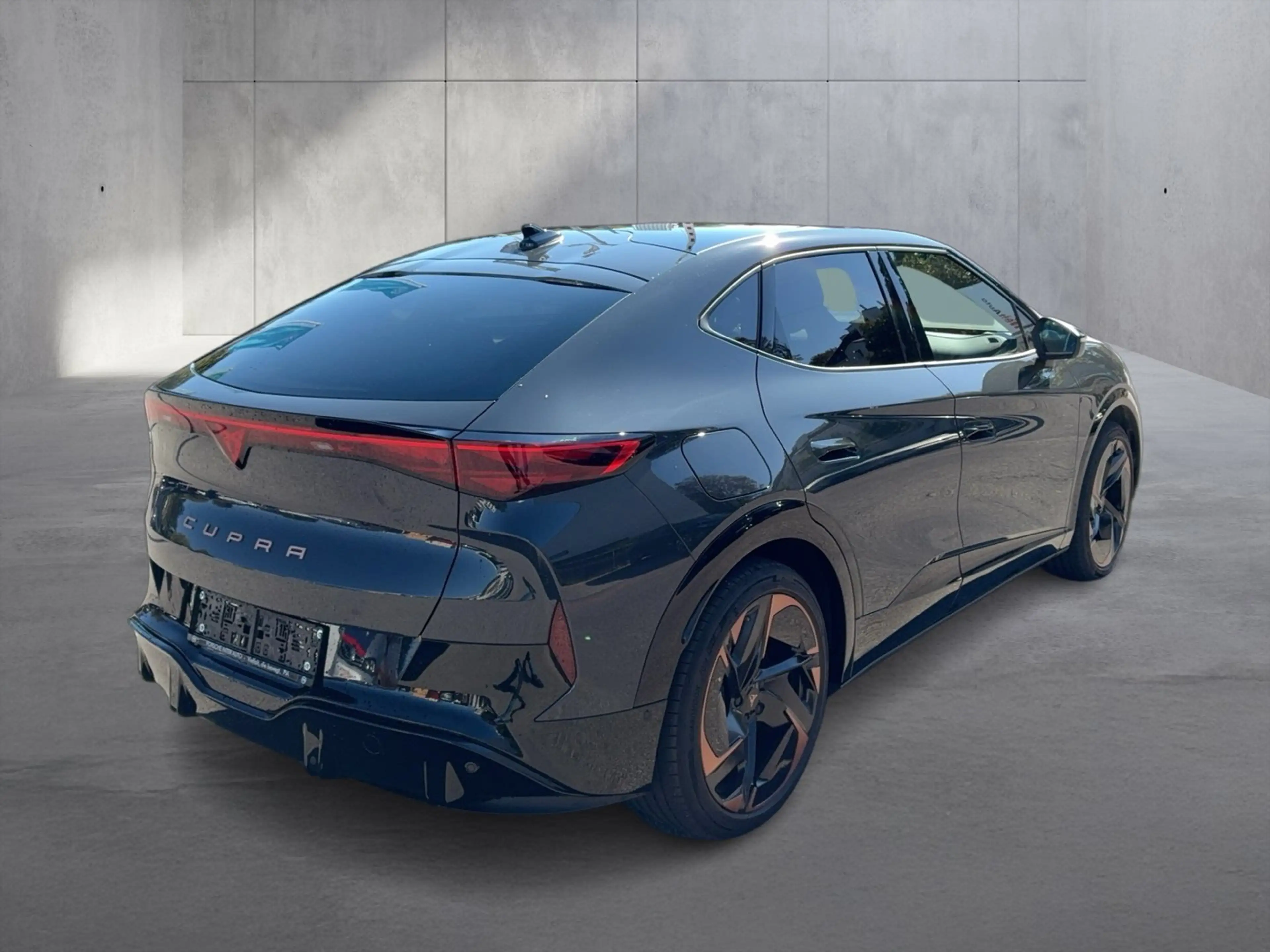 CUPRA Tavascan Extreme 210kW/286PS — photo 5