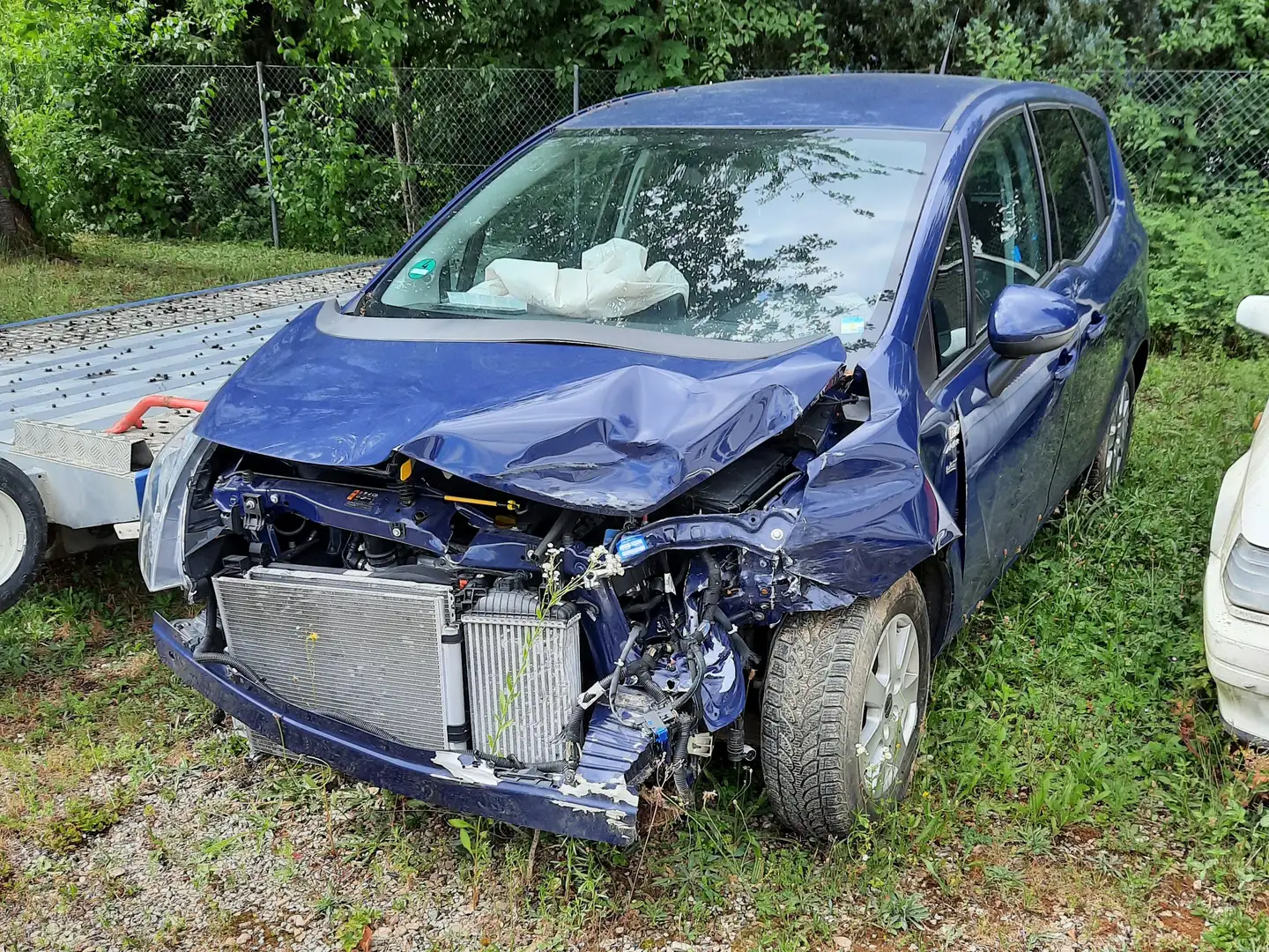 Opel Meriva 1.4 Active Unfall Blau - 1
