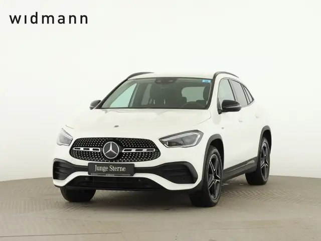 Mercedes-Benz GLA 250 e AMG*AHK*Night*Multibeam*Kam*El.Heckkl*