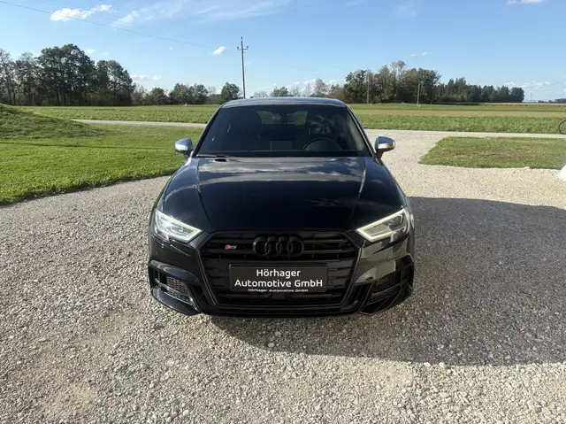 Audi S3 view 3
