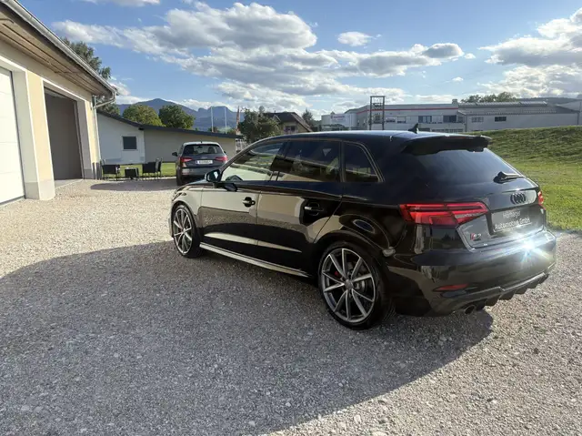 Audi S3 view 4