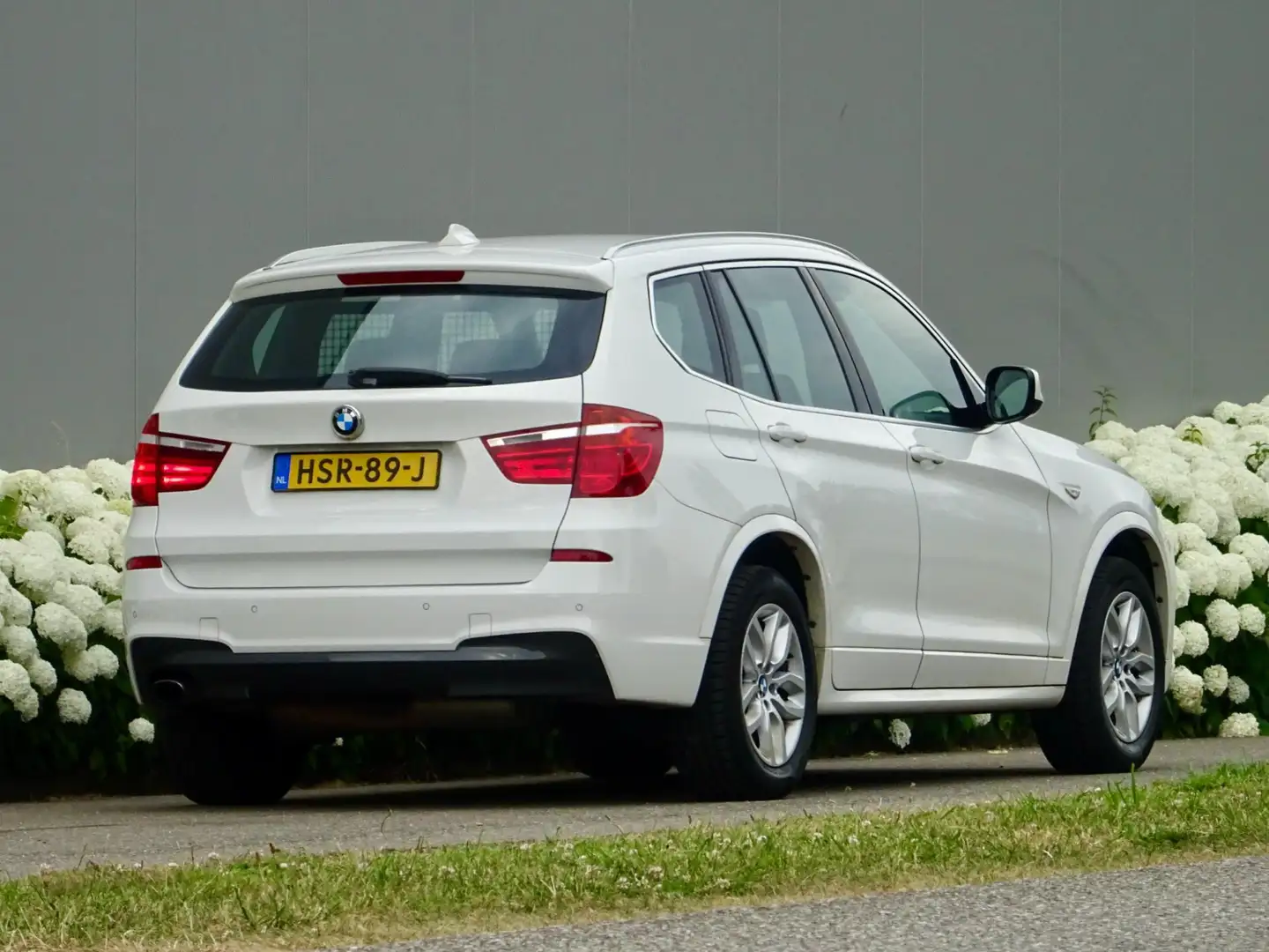 BMW X3 XDrive20i High Executive ///M SPORT Dealer-Oh 2.0i Wit - 2