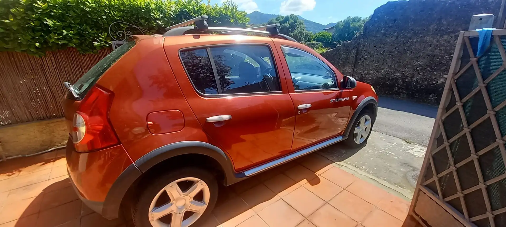 Dacia Sandero Sandero 1.5 dci Stepway c/clima Rosso - 2