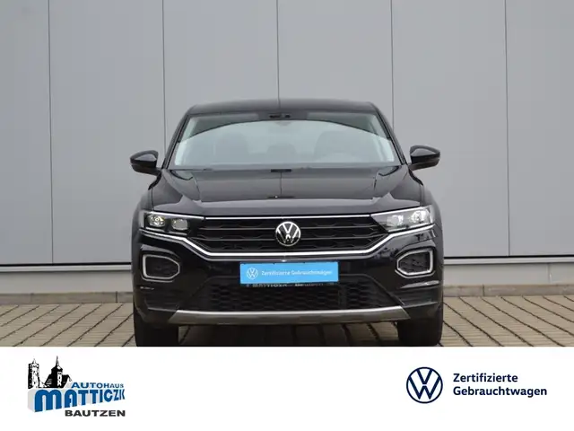 Volkswagen T-Roc 1.5 TSI Active AHK/STANDHEIZUNG/17 ZOLL/LED/NAVI+