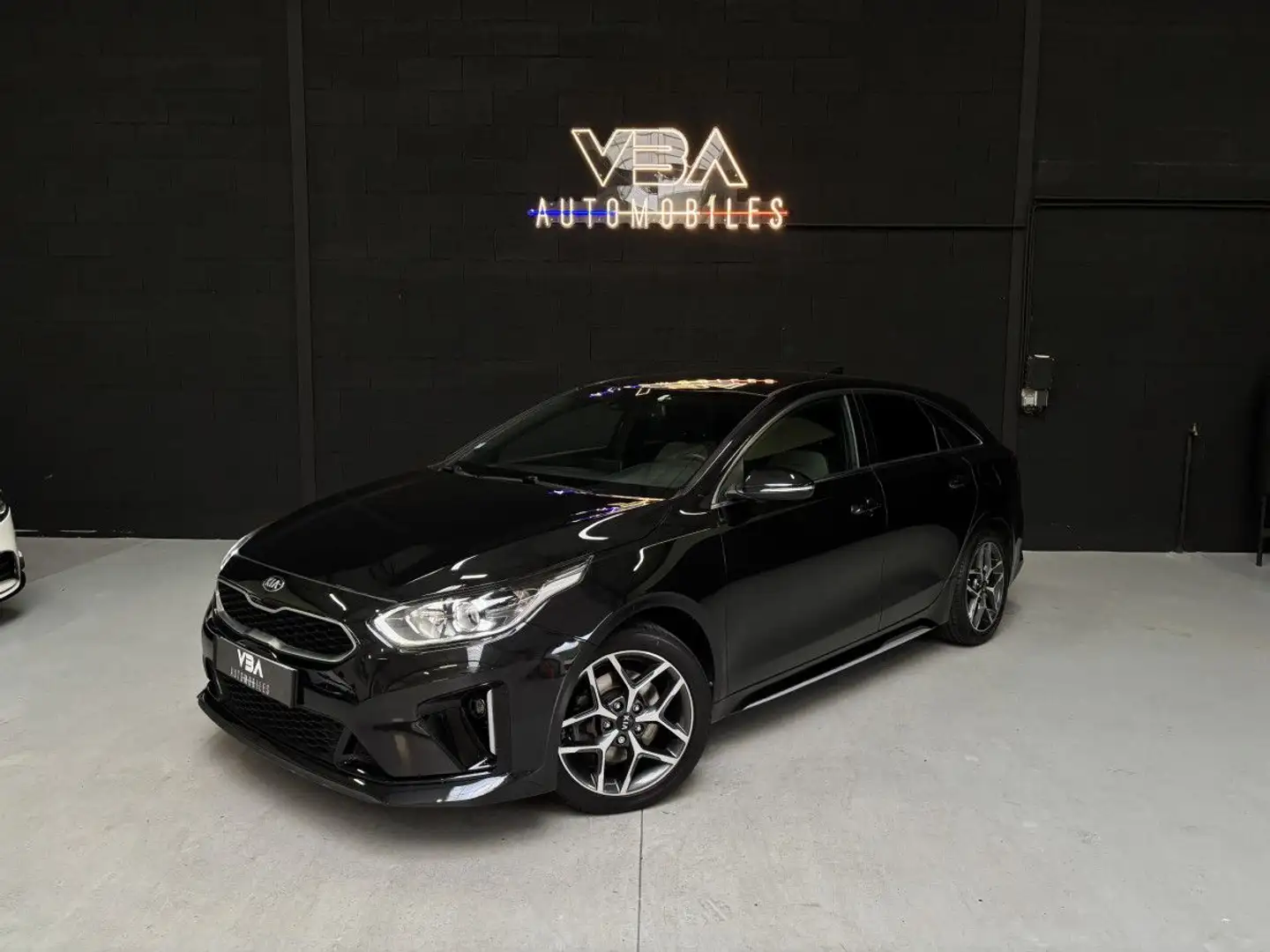 Kia ProCeed / pro_cee'd 1.4 T-GDI 140 ISG GT LINE DCT7 Noir - 1