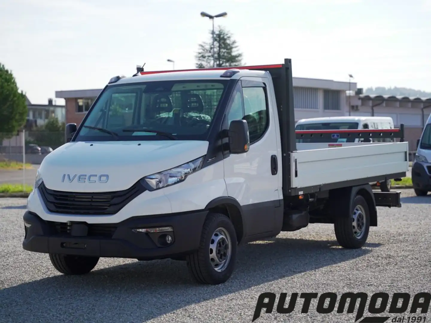 Iveco Daily 35C12 2.3 Cabinato R.SING. Bílá - 1