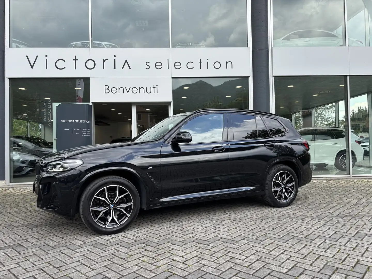 BMW X3 X3 XDRIVE 20D M-SPORT 190 CV C.AUTOMATICO G. TRAI Zwart - 1