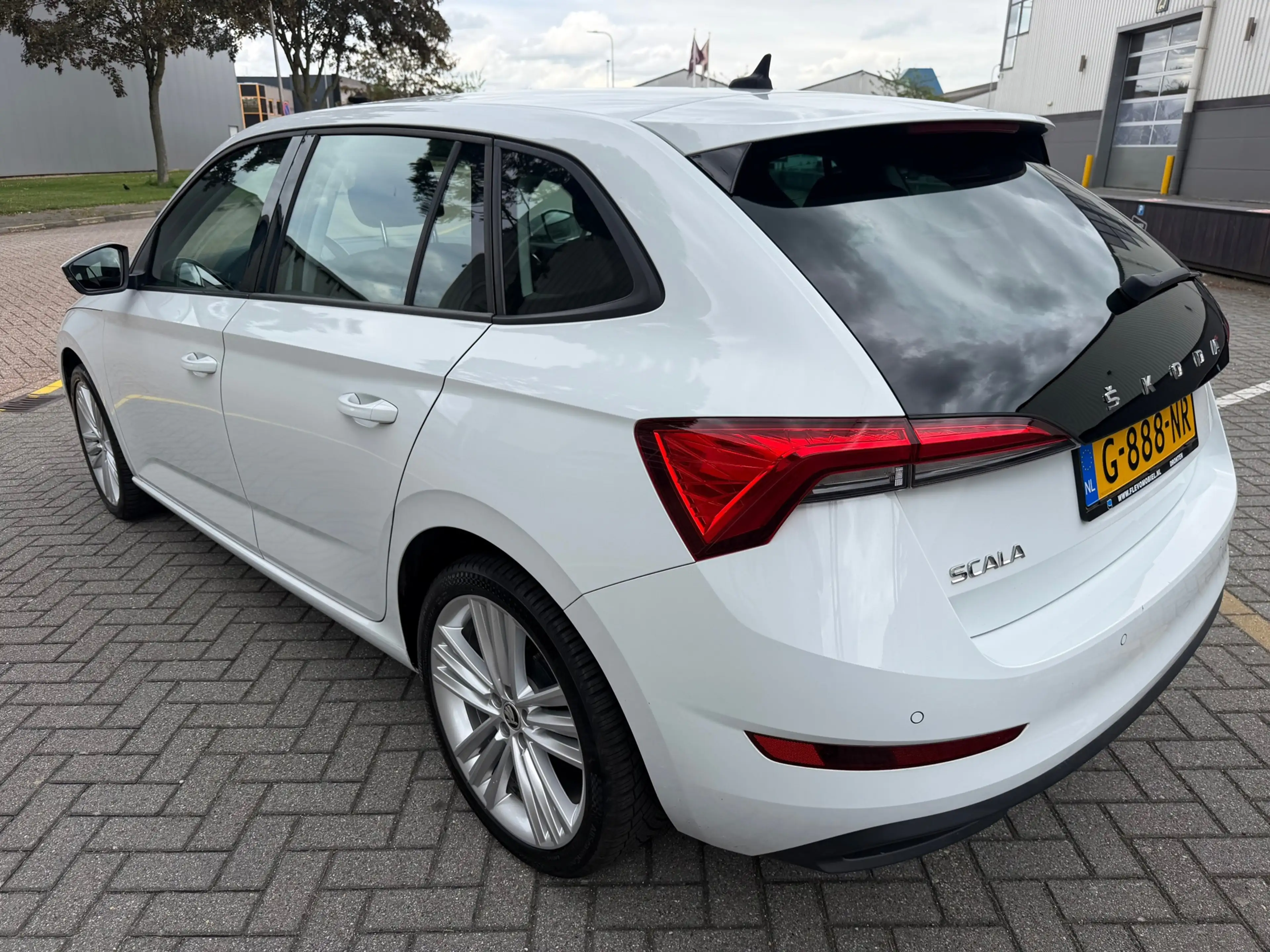 Skoda Scala 1.0 TSI Business Edition*Automaat*CarPlay*Cruise*N — photo 8