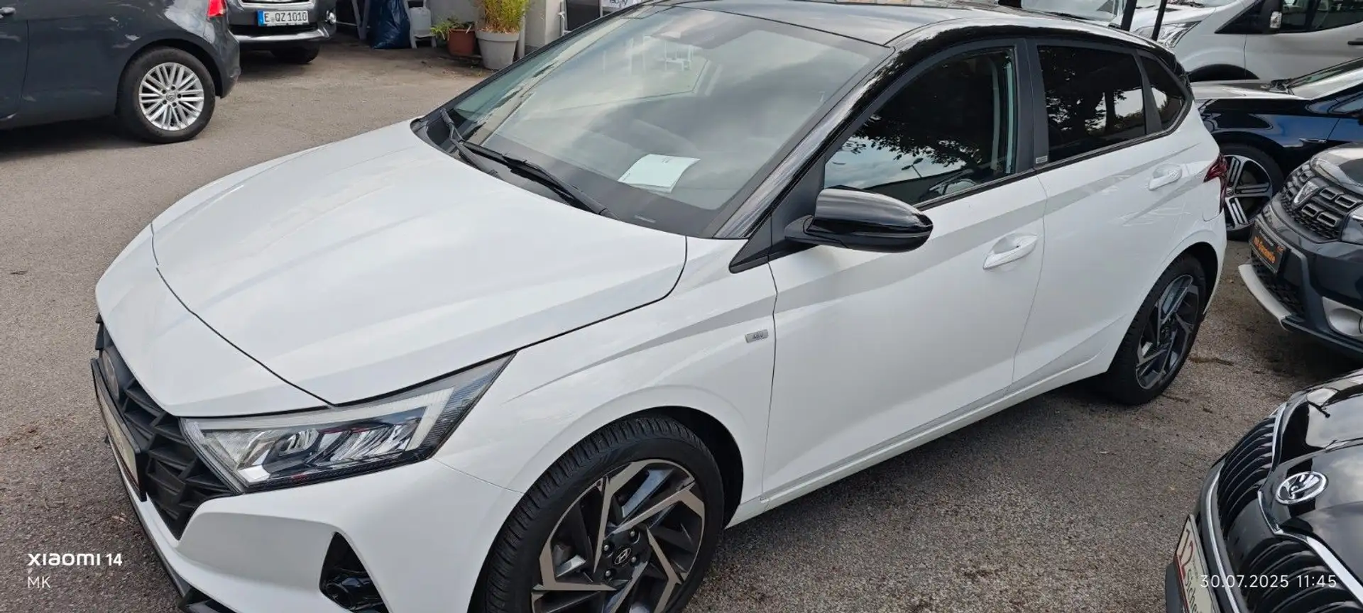 Hyundai i20 Intro Edition Mild-Hybrid Weiß - 2