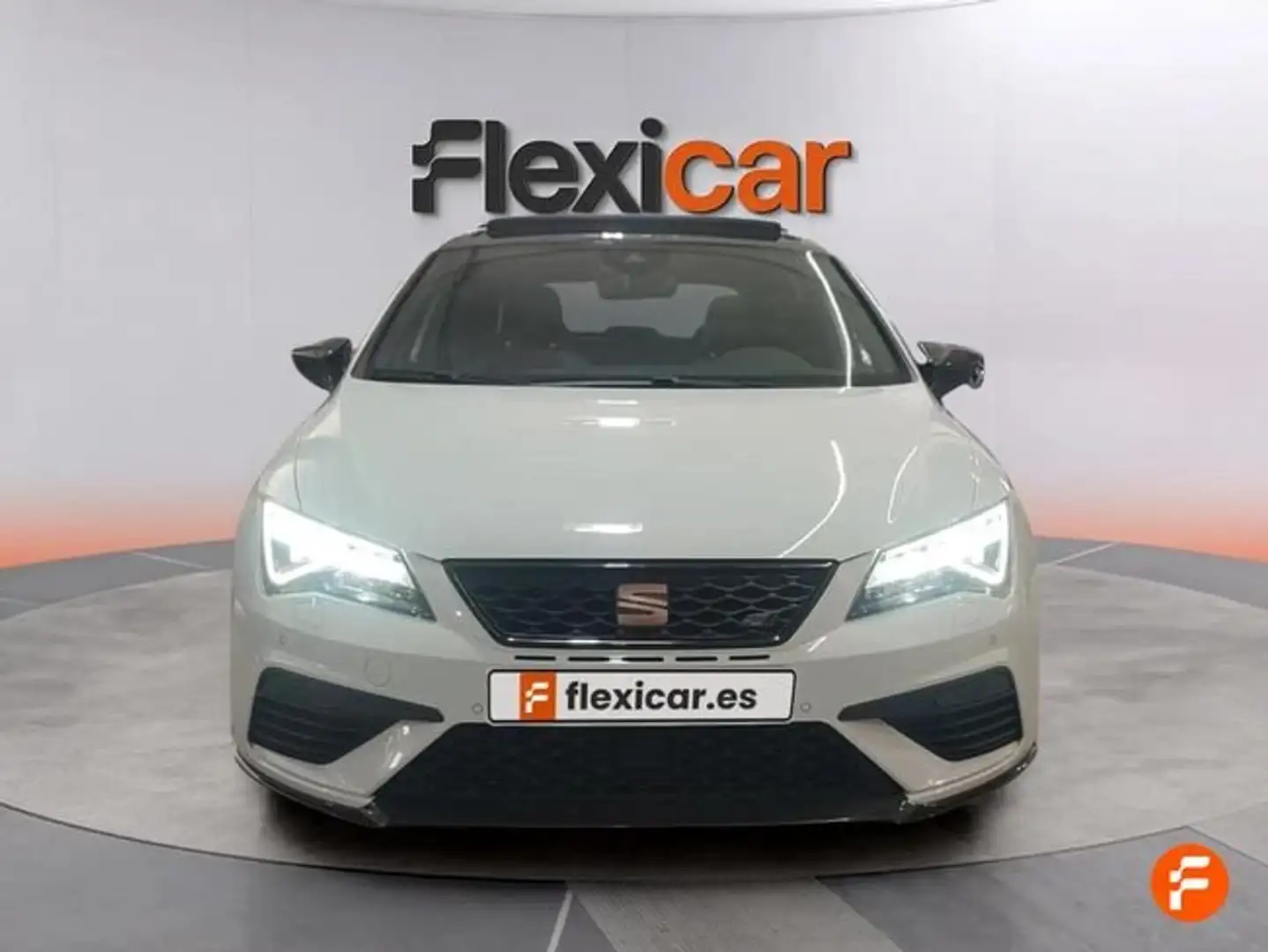 SEAT Leon ST 2.0 TSI S&S Cupra DSG7 290 Blanco - 2