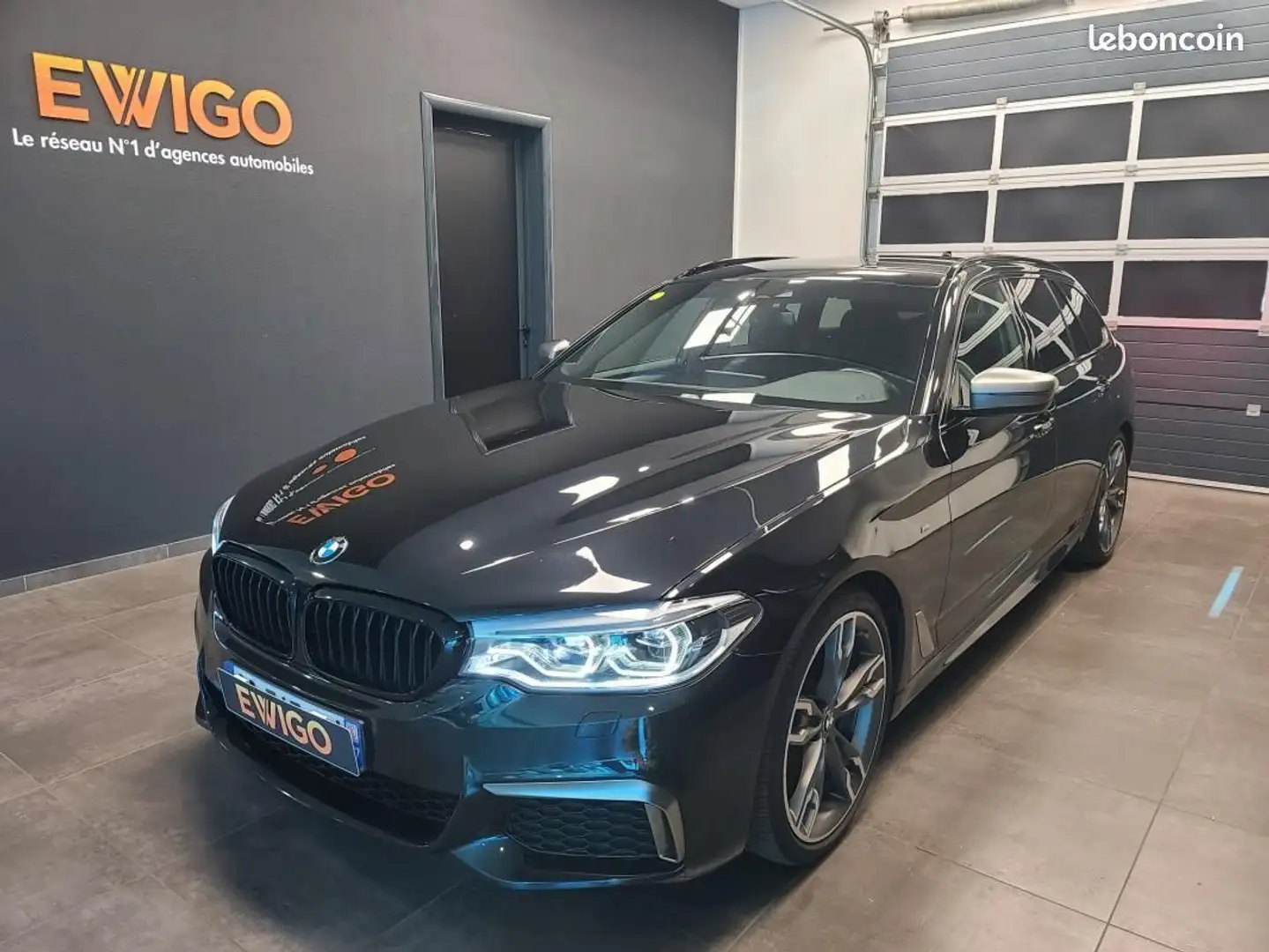 BMW M550 TOURING M550dA 400ch XDRIVE BVA8 Noir - 1