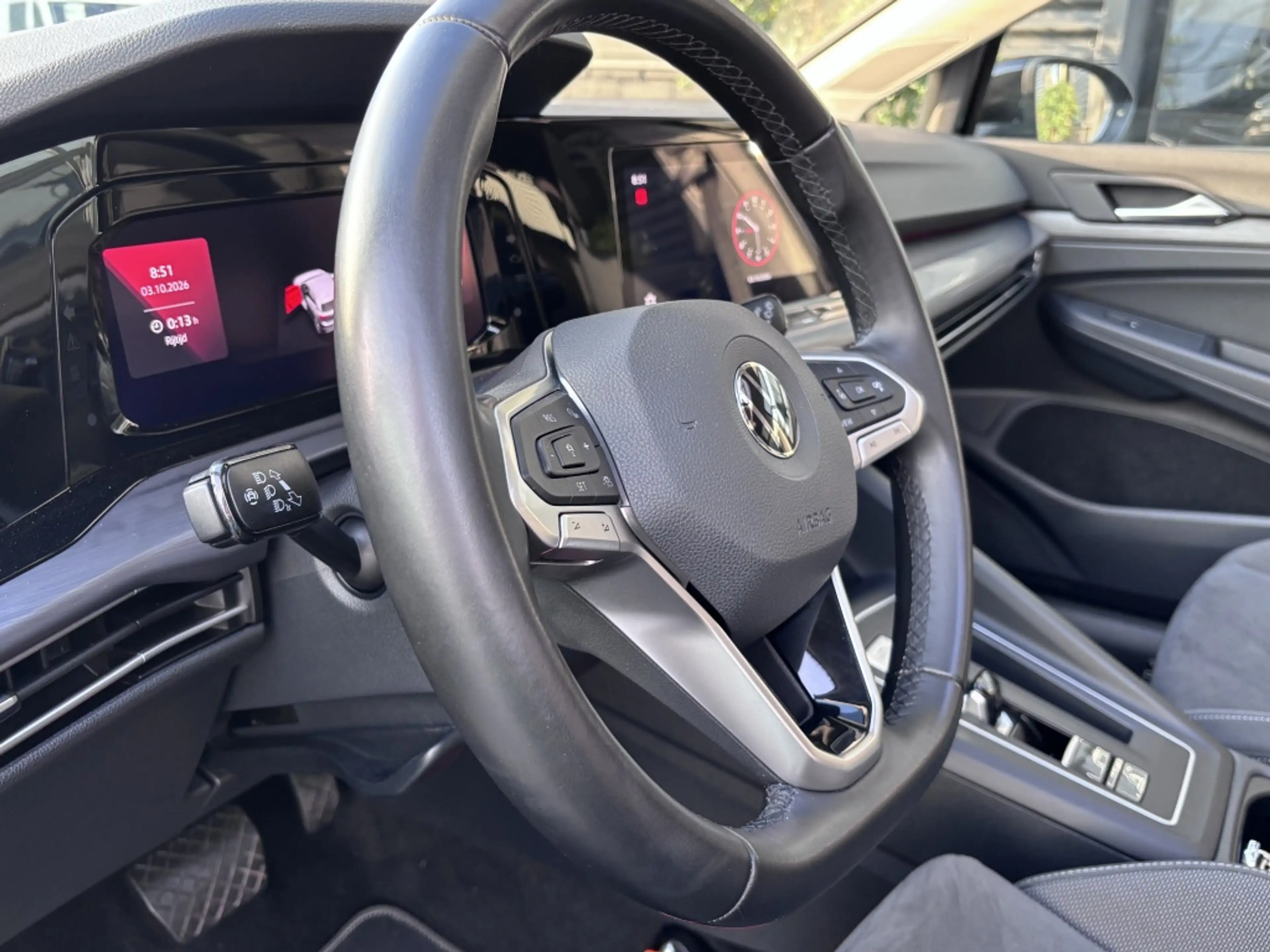 Volkswagen Golf 1.5 eTSI Style DSG | Pano | Matrix LED | ACC — photo 11