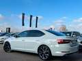 Skoda Superb Lim. *AUTOMATIK*ACC*AHK*MEMORY*PANO* Weiß - thumbnail 18
