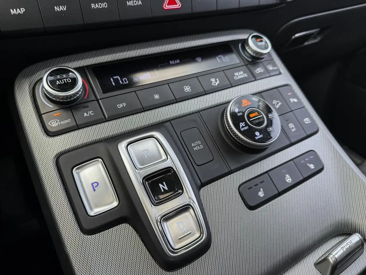 Hyundai PALISADE снимка Hyundai PALISADE