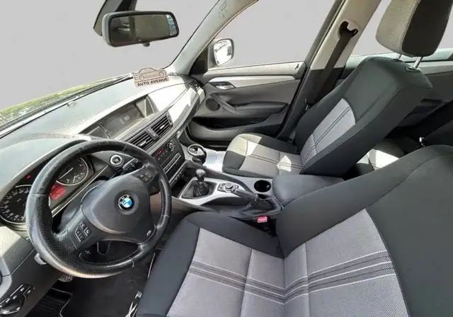 BMW X1 view 10
