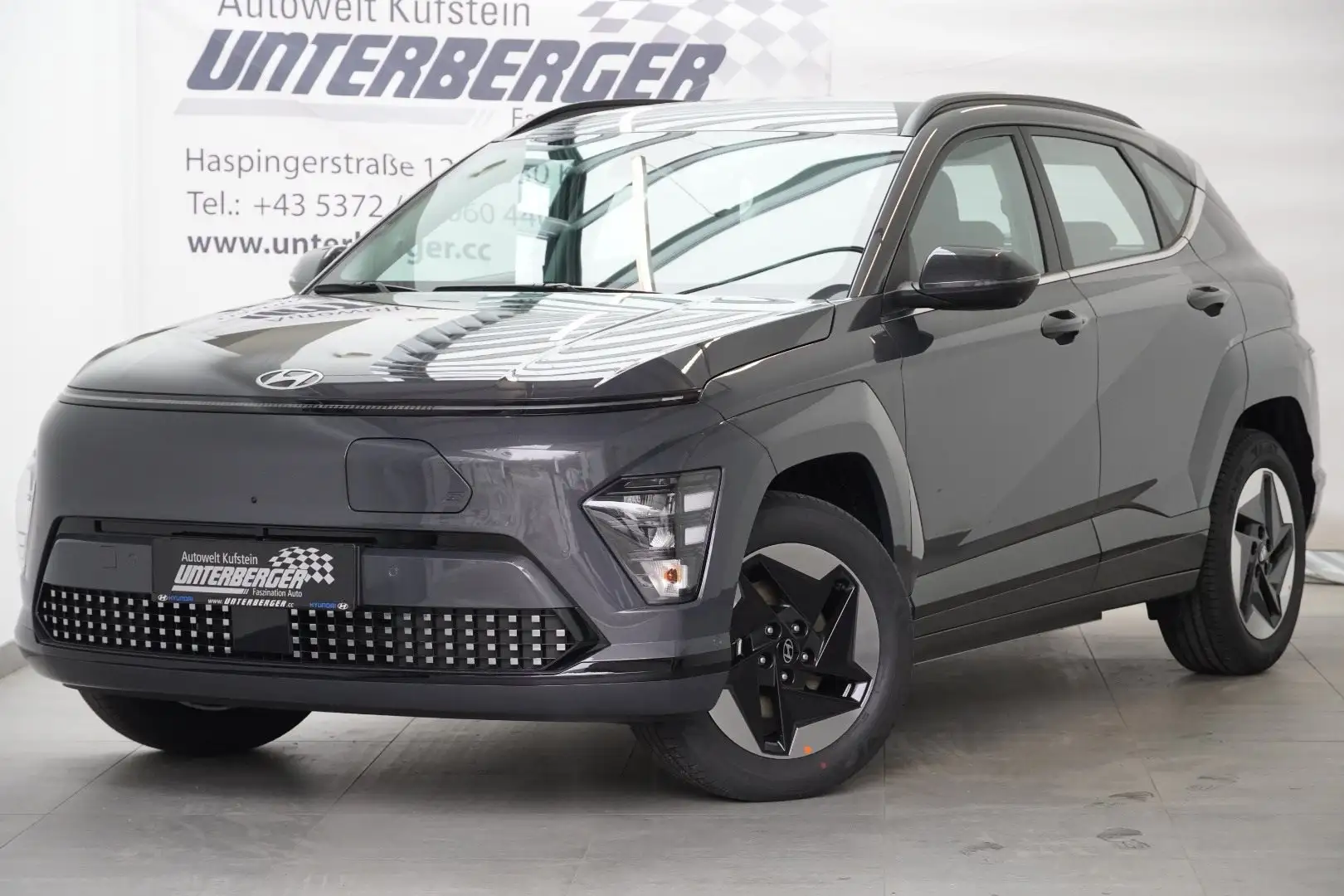 Hyundai KONA EV (SX2) Smart Line 48,6 kWh Grau - 2