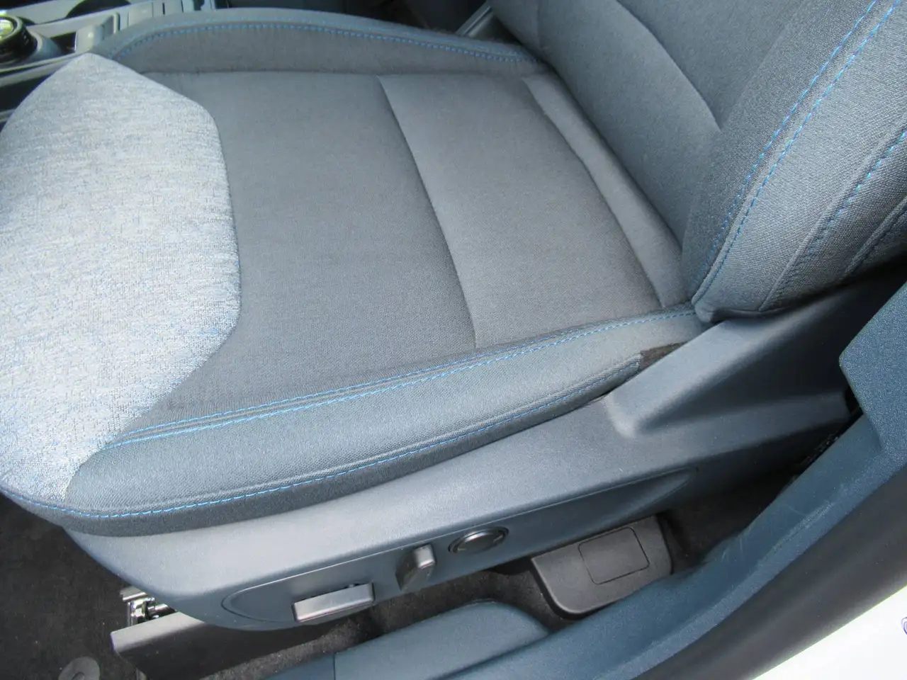 Ford Maverick photo Ford Maverick