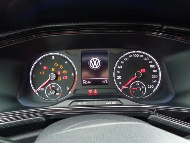 Volkswagen T-Cross view 13