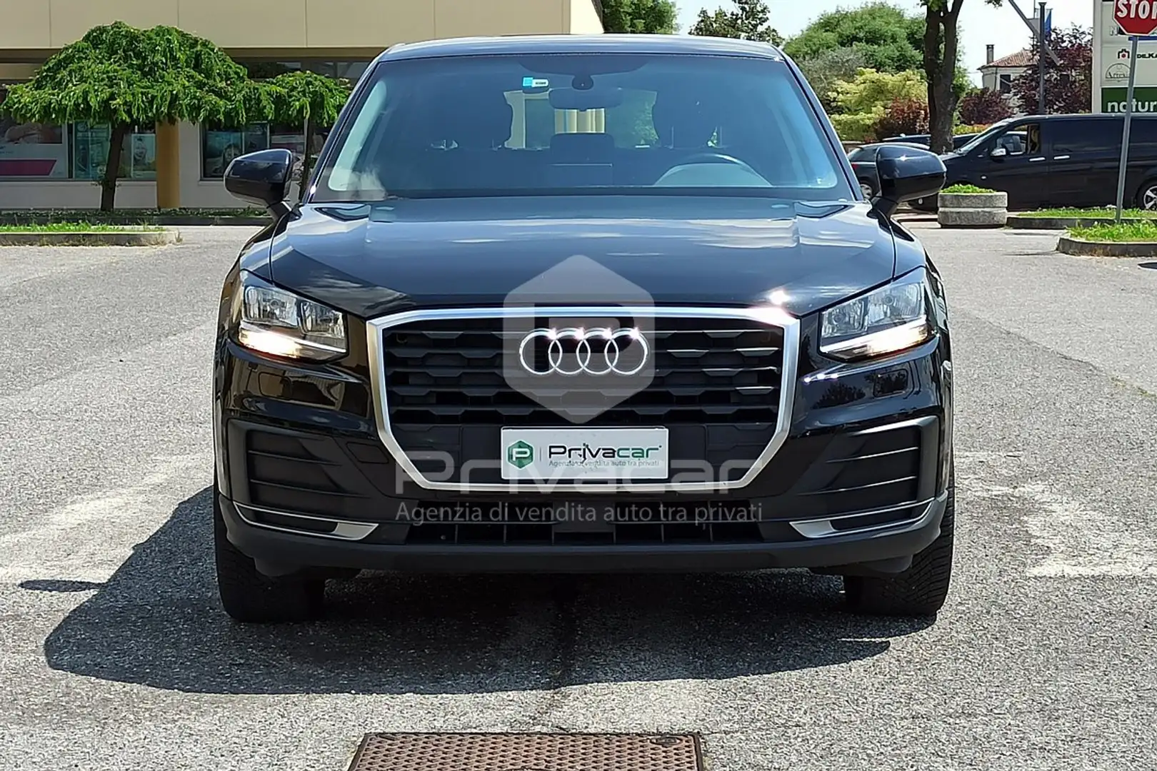 Audi Q2 1.6 TDI Business KM CERTIFICATI NEOPATENTATI E6B Nero - 2