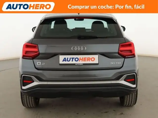 Audi Q2 view 5