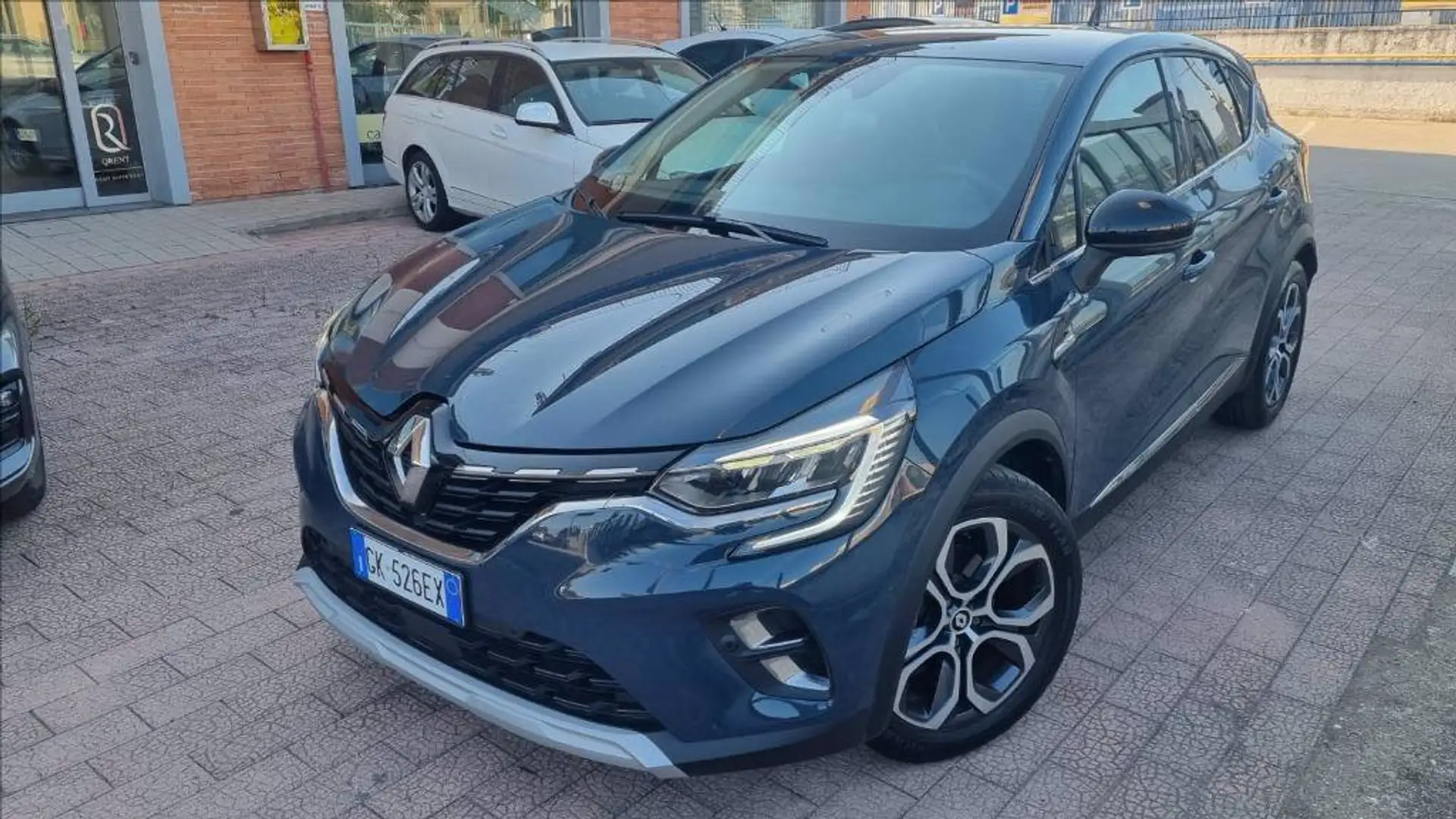 Renault Captur 1.6 E-Tech hybrid Business 145cv auto Grigio - 1