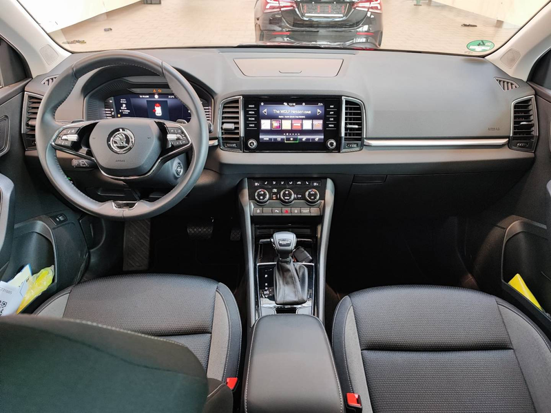 Skoda Karoq Karoq 1.5 TSI TSI DSG-Klimaaut-Navi-Kamera-Alu-4xSitzhzg-Lenkradhzg-LED — photo 9