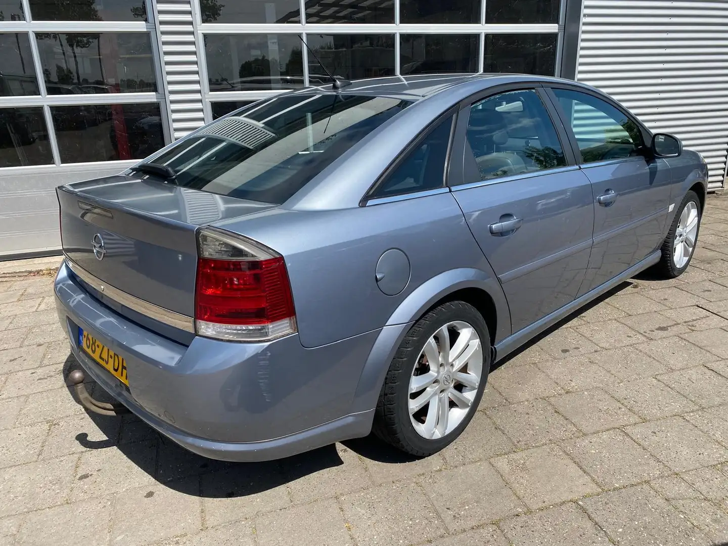 Opel Vectra GTS 1.8-16V Business Grijs - 2